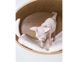 Petrebels Wandmeubel wandmontage Klimmuur Kat - Kattenmuur Oval Office 60-Rusty Oak - 60 x 40 x 35 cm